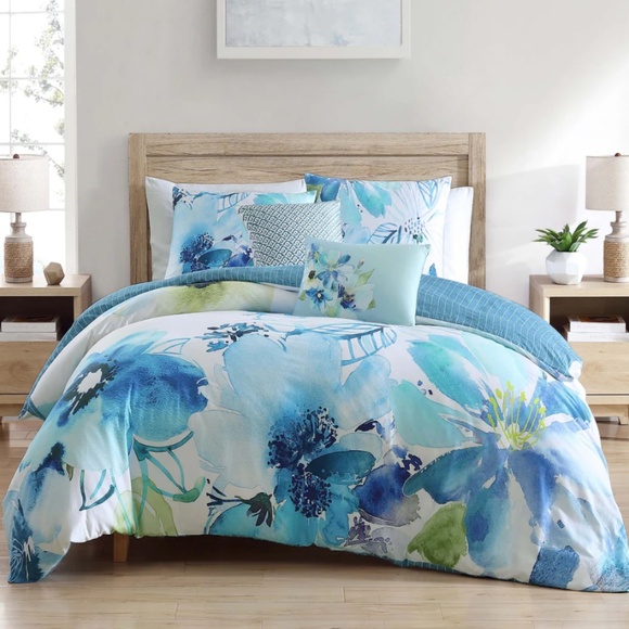 Bebejan Watercolor Blue Reversible King Comforter Set - Picture 1 of 6